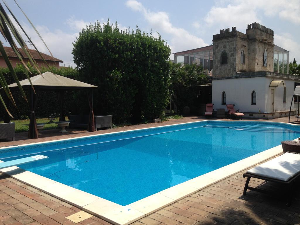 Villa Guelfi Cascina Eksteriør billede
